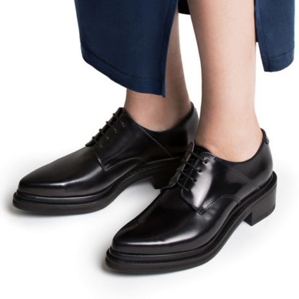 Acne Studios Women's Black Lark Oxford